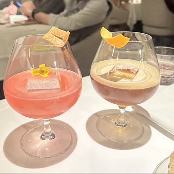 Indienne - Gin cocktails - Indian Near Me - Chicago, Illinois