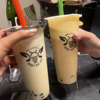 Honey Bee Tea - S1 & Okinawa Milk Tea w/Toasted Creme Brulee & Brown Sugar Boba (S7) - Bubble Tea Near Me - Manchester, Missouri