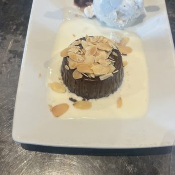 Bettolino Kitchen - Torta di Cioccolato - Italian Near Me - Redondo Beach, California