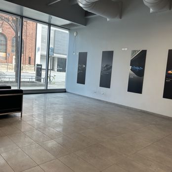 McLaren Chicago Showroom - Car Dealers Near Me - Chicago, Illinois McLaren Chicago Showroom - Car Dealers Near Me - Chicago, Illinois