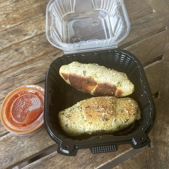 Mr Moto Pizza - Garlic knots with fresh marinara - Pizza Near Me - Irvine, California