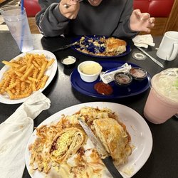 Beaus Cambell Street Diner - Breakfast Burrito