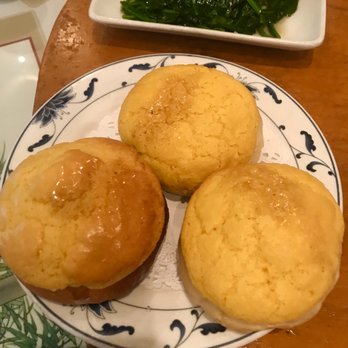 Lam’s Garden - Baked Pineapple Bun - Dim Sum Near Me - Orlando, Florida Lam’s Garden - Baked Pineapple Bun - Dim Sum Near Me - Orlando, Florida