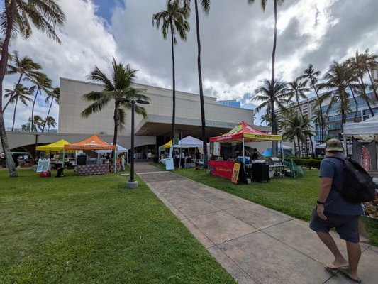 HFBF Honolulu Farmers’ Market by null