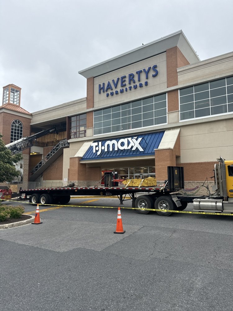 TJ MAXX - Updated February 2025 - 15 Photos & 19 Reviews - 1238 Putty Hill Ave, Towson, Maryland