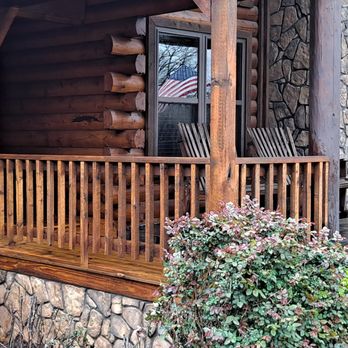 TOPS Fence & Deck Staining - Fences & Gates Near Me TOPS Fence & Deck Staining - Fences & Gates Near Me