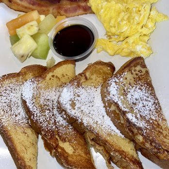 Frida's Cafe - French toast breakfast - Cafes Near Me - Tucson, Arizona