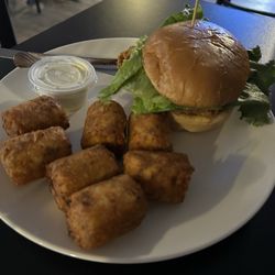 Full Draw Bar & Grill - Chicken Sandwich and Tater Kegs