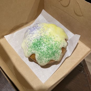 The Bearded Baker - King Cake - Bakeries Near Me - Houston, Texas The Bearded Baker - King Cake - Bakeries Near Me - Houston, Texas