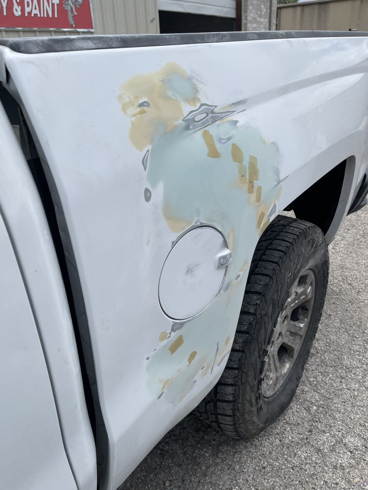 JV’s Collision center