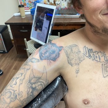 Alien Phone Tattoo - Our kitty Ms. Molly Moo (completed used actual pic of her) - Tattoo Near Me - Fort Walton Beach, Florida