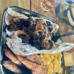 CF Island Kitchen - Oxtail