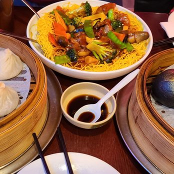 Supreme Restaurant - Soup dumplings, beef pan fried noodles, egg custard bun - Shanghainese Near Me - New York, New York Supreme Restaurant - Soup dumplings, beef pan fried noodles, egg custard bun - Shanghainese Near Me - New York, New York
