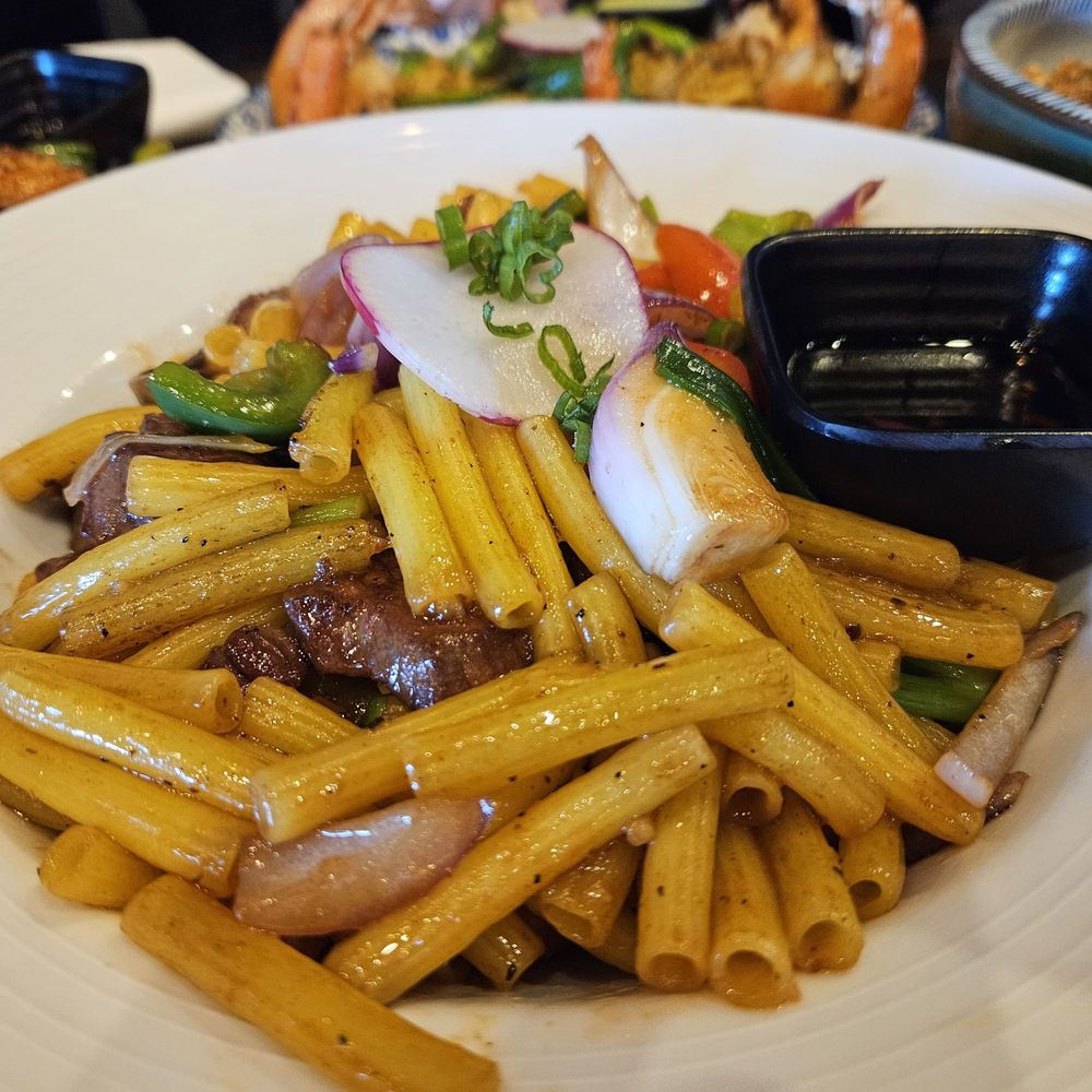 OMELI Kitchen - Nui Xao Bo (Macaroni Filet Mignon Beef) for more IG @mrsericayvette - Vietnamese Near Me - Fullerton, California OMELI Kitchen - Nui Xao Bo (Macaroni Filet Mignon Beef) for more IG @mrsericayvette - Vietnamese Near Me - Fullerton, California