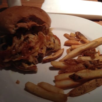 Cheddar's Scratch Kitchen - #best burger! - Comfort Food Near Me - Tucson, Arizona