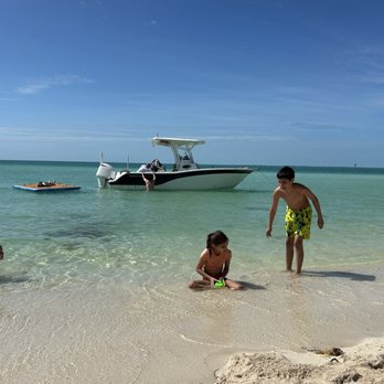 Easy Day Charters - Beautiful day at the sandbar - Boat Charters Near Me - Key West, Florida