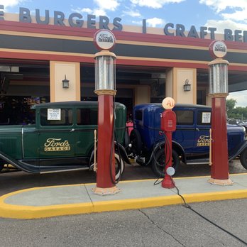 Ford's Garage Dearborn - Burgers Near Me - Dearborn, Michigan