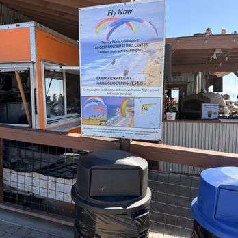 Cliff Hanger Cafe - Sandwiches Near Me - La Jolla, California