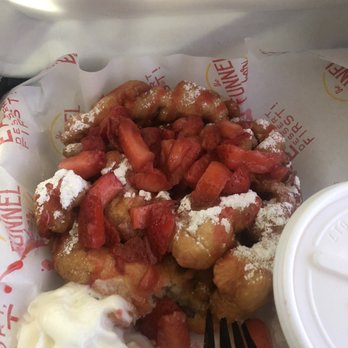 The Funnel Bar - Strawberry Princess. - Desserts Near Me - Houston, Texas