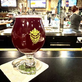 Throne Brewing - Drekker sour - Breweries Near Me - Glendale, Arizona
