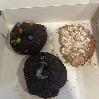 Midnight Cookies - Limited-Edition Cookie TRICK OR TREAT Butter Crunch Red Velvet Cookie - Bakeries Near Me - Hollywood, Florida Midnight Cookies - Limited-Edition Cookie TRICK OR TREAT Butter Crunch Red Velvet Cookie - Bakeries Near Me - Hollywood, Florida