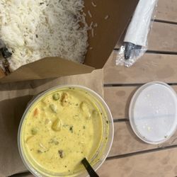 Vegetable korma/rice