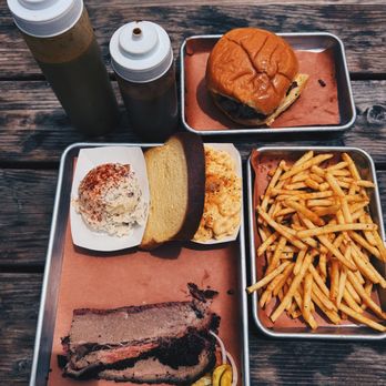 Breakwater Barbecue - Brisket sandwhich, brisket plate, fries, Mac and cheese, potato salad, brioche toast. - Barbeque Near Me - El Granada, California