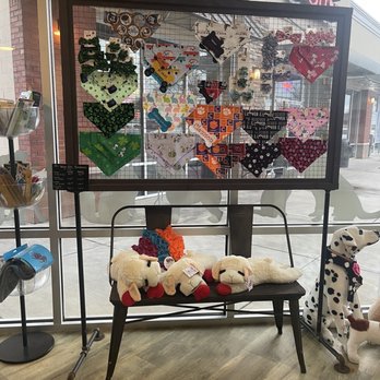 Pet Wants GVL - Pet Stores Near Me - Greenville, South Carolina Pet Wants GVL - Pet Stores Near Me - Greenville, South Carolina