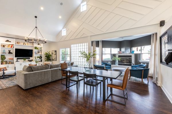 Hawthorne at the Parkway