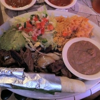 Curra's Grill - Oltorf - Beef Fajita Plate - Mexican Near Me - Austin, Texas
