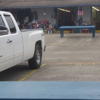 Bussey's Flea Market - Bussey's - Flea Markets Near Me - Schertz, Texas Bussey's Flea Market - Bussey's - Flea Markets Near Me - Schertz, Texas