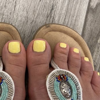 Hatch Nail Bar - Nail Salons Near Me - Suffolk, Virginia