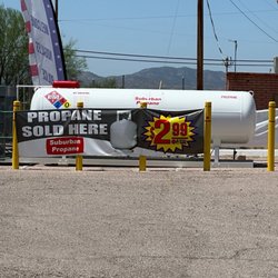Royal Road Market - They sell propane too!