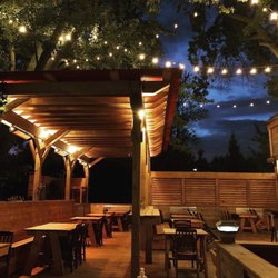 La Bezotte - La terrasse avec le fourneau à pizza et spectacles!