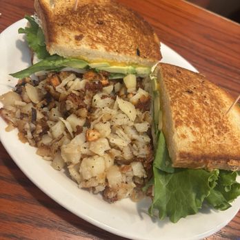 Pete's Breakfast House - Breakfast Sandwich - Breakfast & Brunch Near Me - Ventura, California Pete's Breakfast House - Breakfast Sandwich - Breakfast & Brunch Near Me - Ventura, California