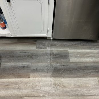 Longfellow Apartments - Leaking - Apartments Near Me - Beaumont, Texas Longfellow Apartments - Leaking - Apartments Near Me - Beaumont, Texas