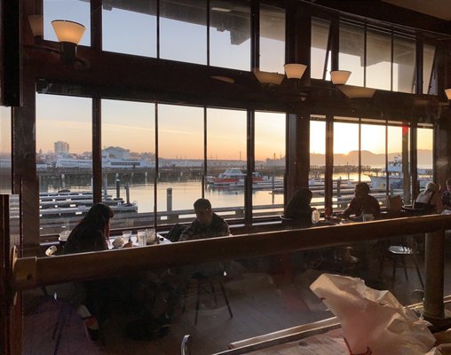 Pier Market Seafood Restaurant by null