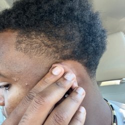 Good Look Barber Shop - One side