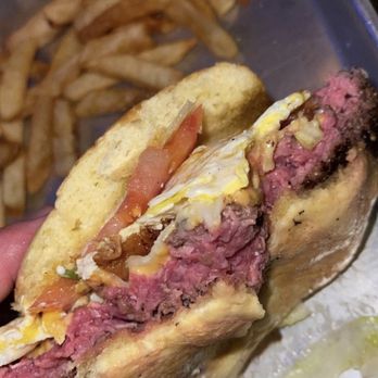 Stinky's Bar & Grill - Pitt rare burger - American Near Me - Pittsburgh, Pennsylvania Stinky's Bar & Grill - Pitt rare burger - American Near Me - Pittsburgh, Pennsylvania
