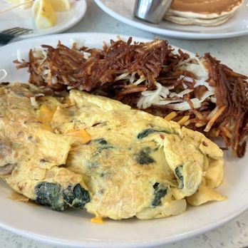 Billy G's - Alpine Omelette with extra crispy hash browns - Breakfast & Brunch Near Me - Chesterfield, Missouri Billy G's - Alpine Omelette with extra crispy hash browns - Breakfast & Brunch Near Me - Chesterfield, Missouri