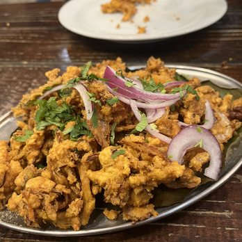 Madurai Mes - Veggie pakora (sadly mostly batter fried) - Indian Near Me - San Antonio, Texas