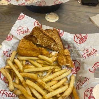 Slim Chickens - Chick's meal - Chicken Wings Near Me - Humble, Texas Slim Chickens - Chick's meal - Chicken Wings Near Me - Humble, Texas
