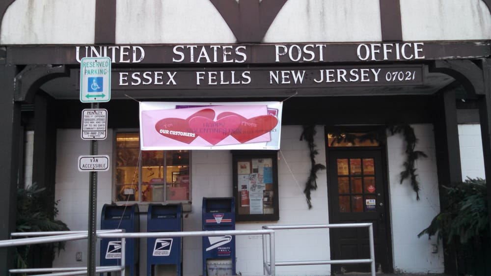 US POST OFFICE Updated May 2024 297 Runnymede Rd, Essex Fells, New