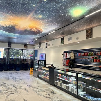 The Ounce - Inside - Cannabis Dispensaries Near Me - San Fernando Valley, California The Ounce - Inside - Cannabis Dispensaries Near Me - San Fernando Valley, California