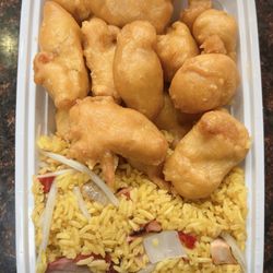 Panda House Kitchen - C9. Sweet and Sour Chicken Combination Plate