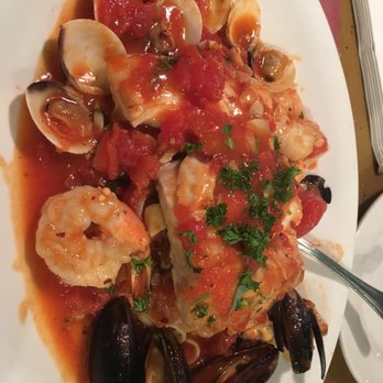 Zuccarelli - Friday nite special, Mahi, shrimp, clams, mussels pesca.   Amazing! - Pizza Near Me - Pompano Beach, Florida