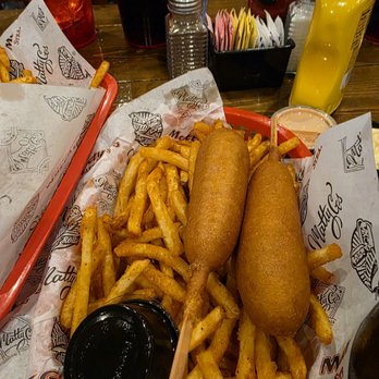 Matty G's Steakburgers - Houston Heights - Corn dogs - Burgers Near Me - Houston, Texas