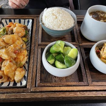 949 Grill Lounge - Fish lunch set - Barbeque Near Me - Irvine, California