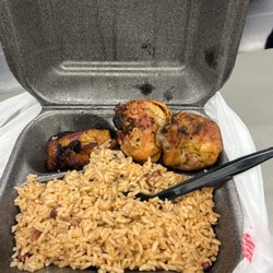 Chefs Of The Caribbean - I've been Jamaican all my life and I know jerk chicken when I see it and trust me this bullshit isn't jerk chicken.