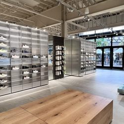 On Store